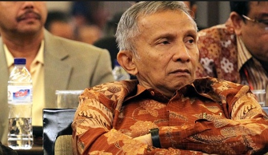 Amin Rais Pecundang? Begini Kata Desmon  
